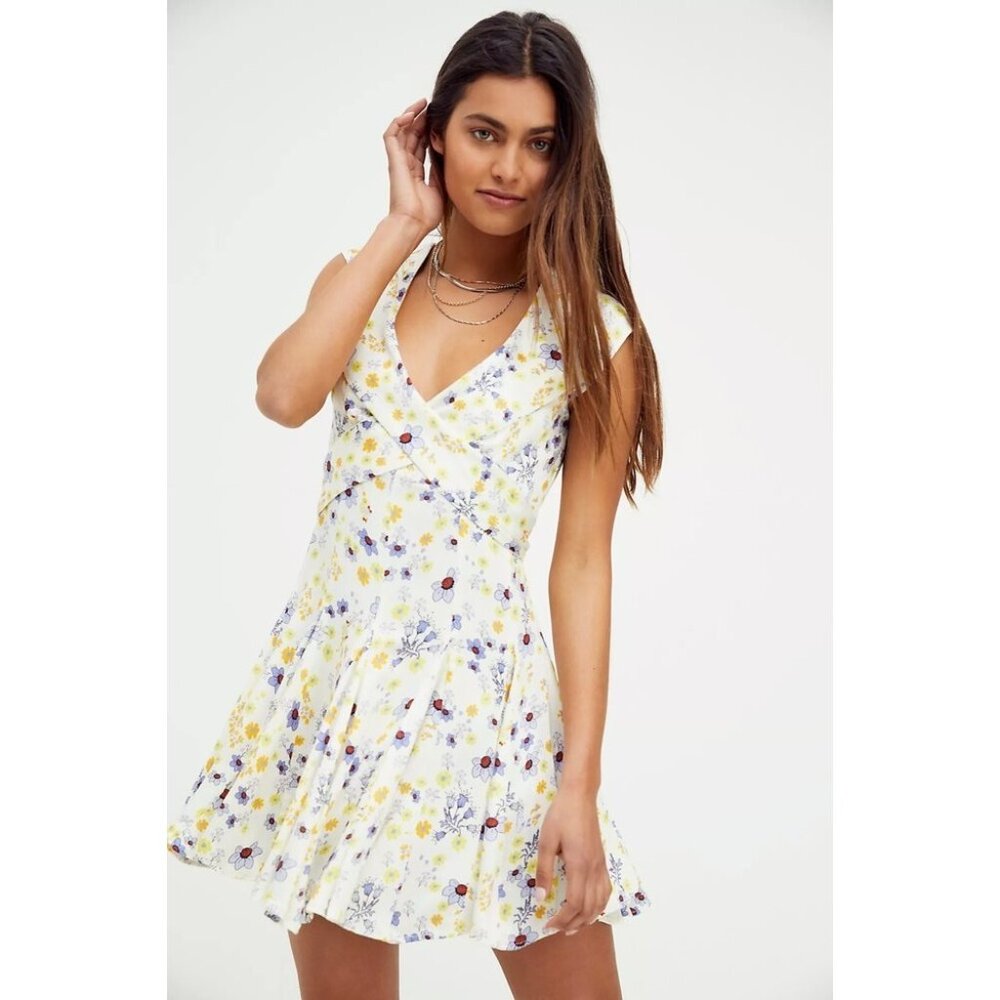 Free People Women's It Takes Two Wrap Dress Ivory Combo Size L MSRP $128